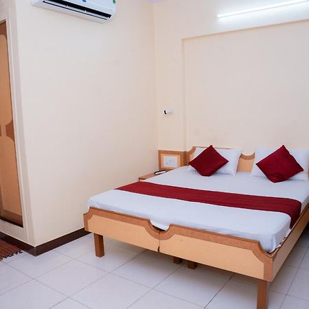 Saigal Guest House Bombay Esterno foto