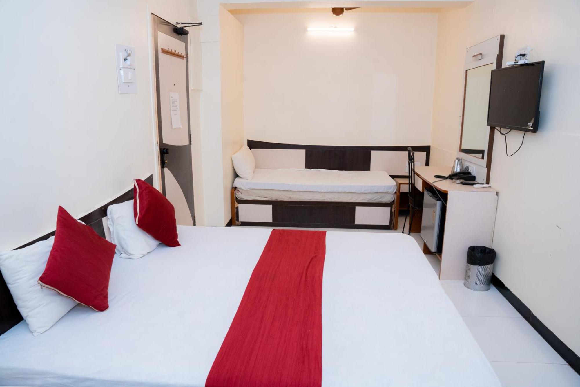 Saigal Guest House Bombay Esterno foto